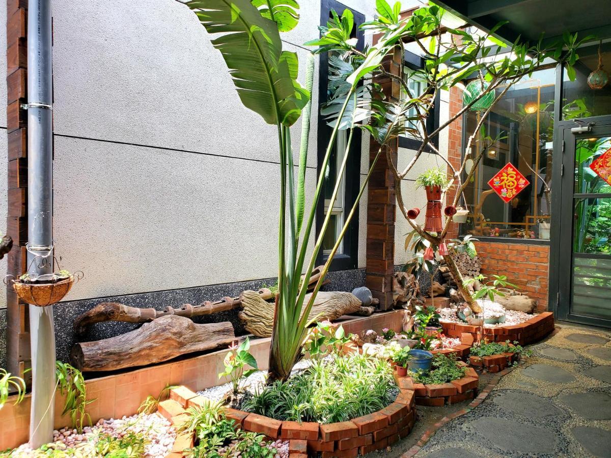 Stone Home Bed And Breakfast T'ai-tung Exterior foto
