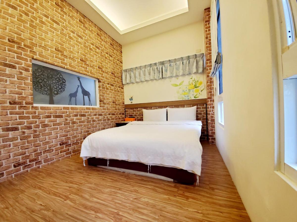 Stone Home Bed And Breakfast T'ai-tung Exterior foto