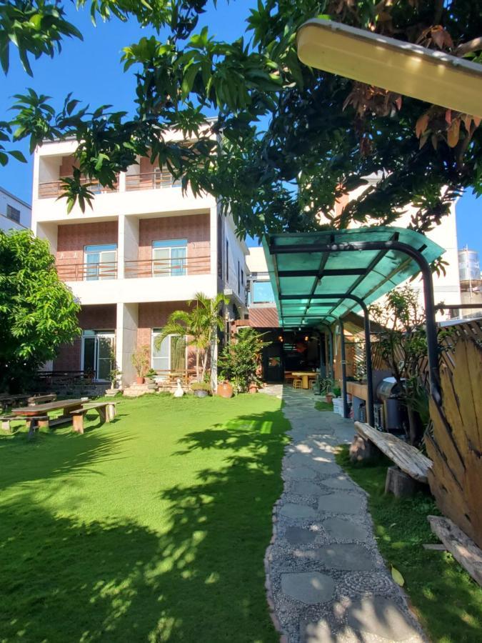 Stone Home Bed And Breakfast T'ai-tung Exterior foto