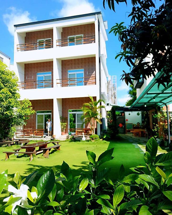 Stone Home Bed And Breakfast T'ai-tung Exterior foto